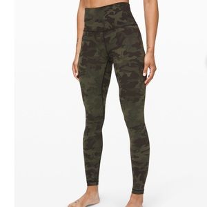 Lululemon Green Camo Wunder Under Size 4